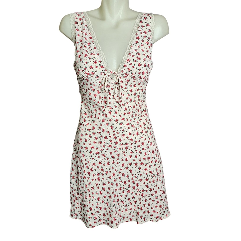 Thirty/Thirty LA Mini Dress Women Medium Ivory Red Floral Lace Trim Coquette NEW